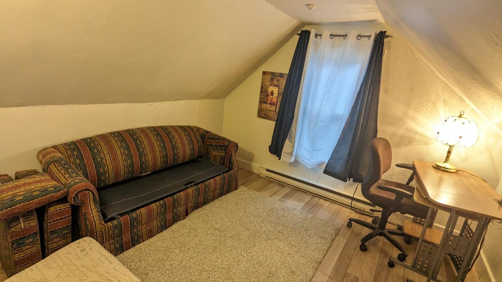 Cozy Downtown One Bedroom Free Parking Kingston Exterior foto